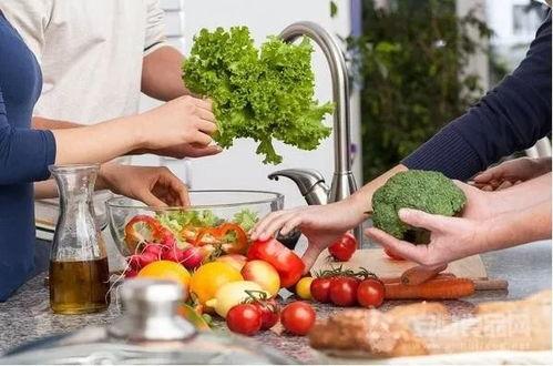 茄瓜宝宝吃,茄瓜宝宝的健康成长之旅