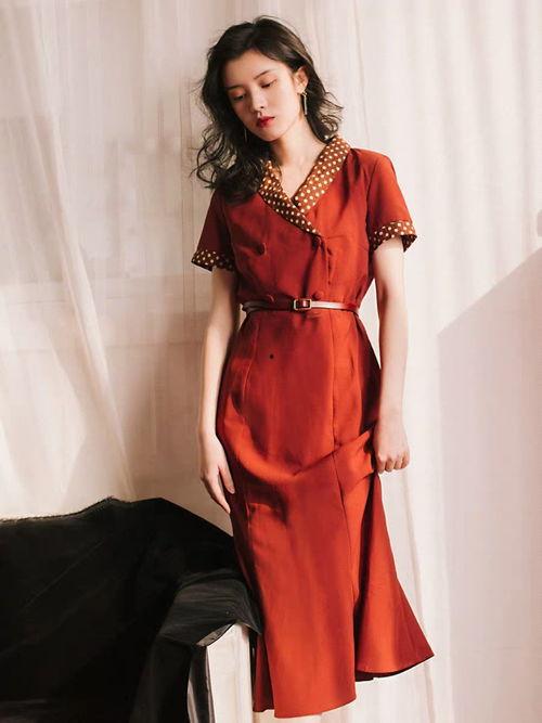 网红风穿搭女,打造时尚女生的潮流秘籍