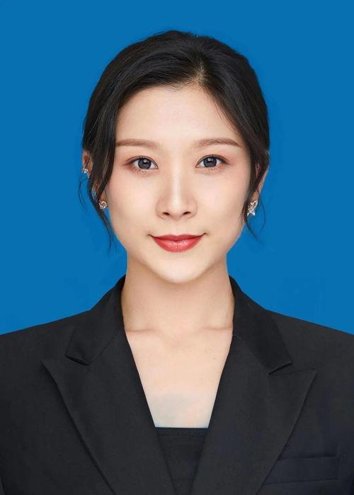 上海网红证件照在哪照,打卡新潮流，记录你的美丽瞬间