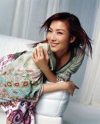 台湾明星郑秀文的照片,光影流转中的天后风采