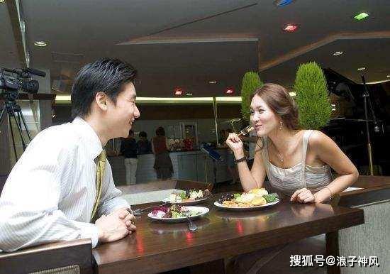 相亲吃瓜博主,吃瓜博主带你揭秘恋爱真相！